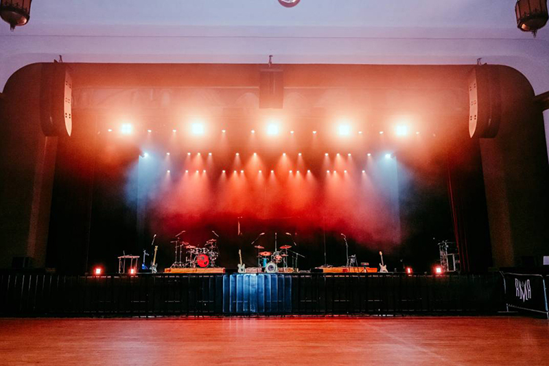Live Nation’s Two Historic Riverside Venues Standardize On One Concert Sound System: LA CASMAN Audio K Series